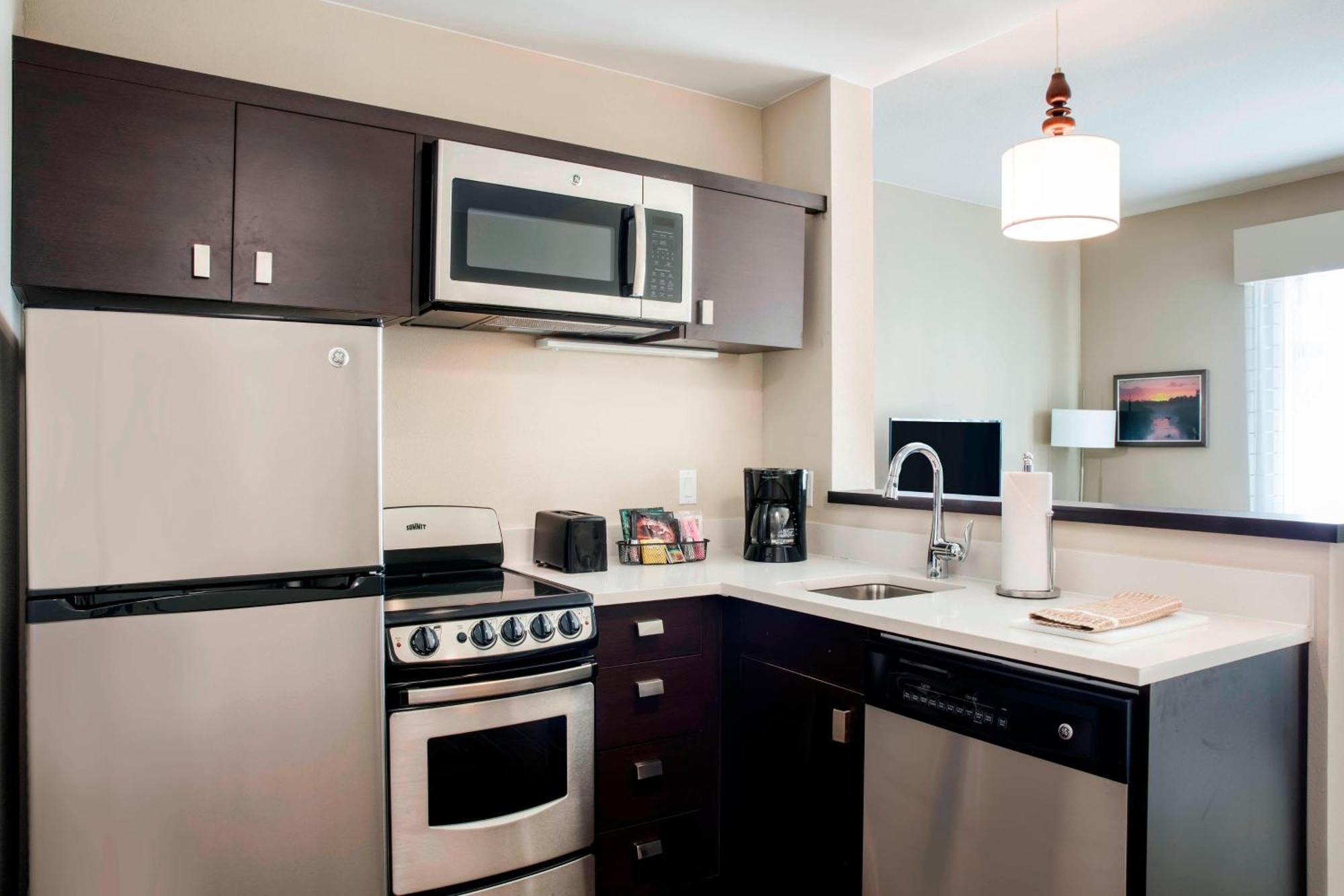 Towneplace Suites By Marriott Miami Homestead Exterior photo