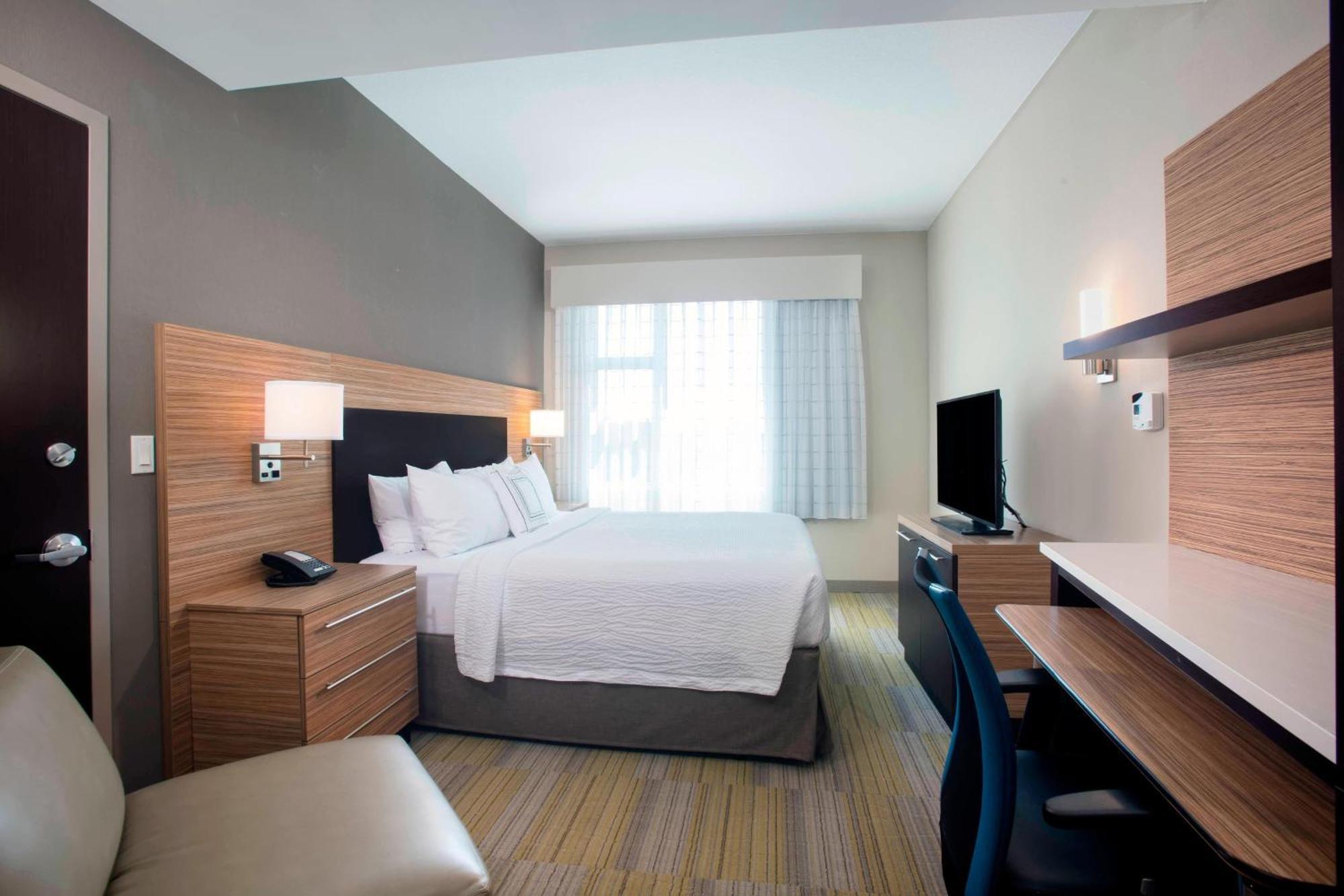 Towneplace Suites By Marriott Miami Homestead Exterior photo
