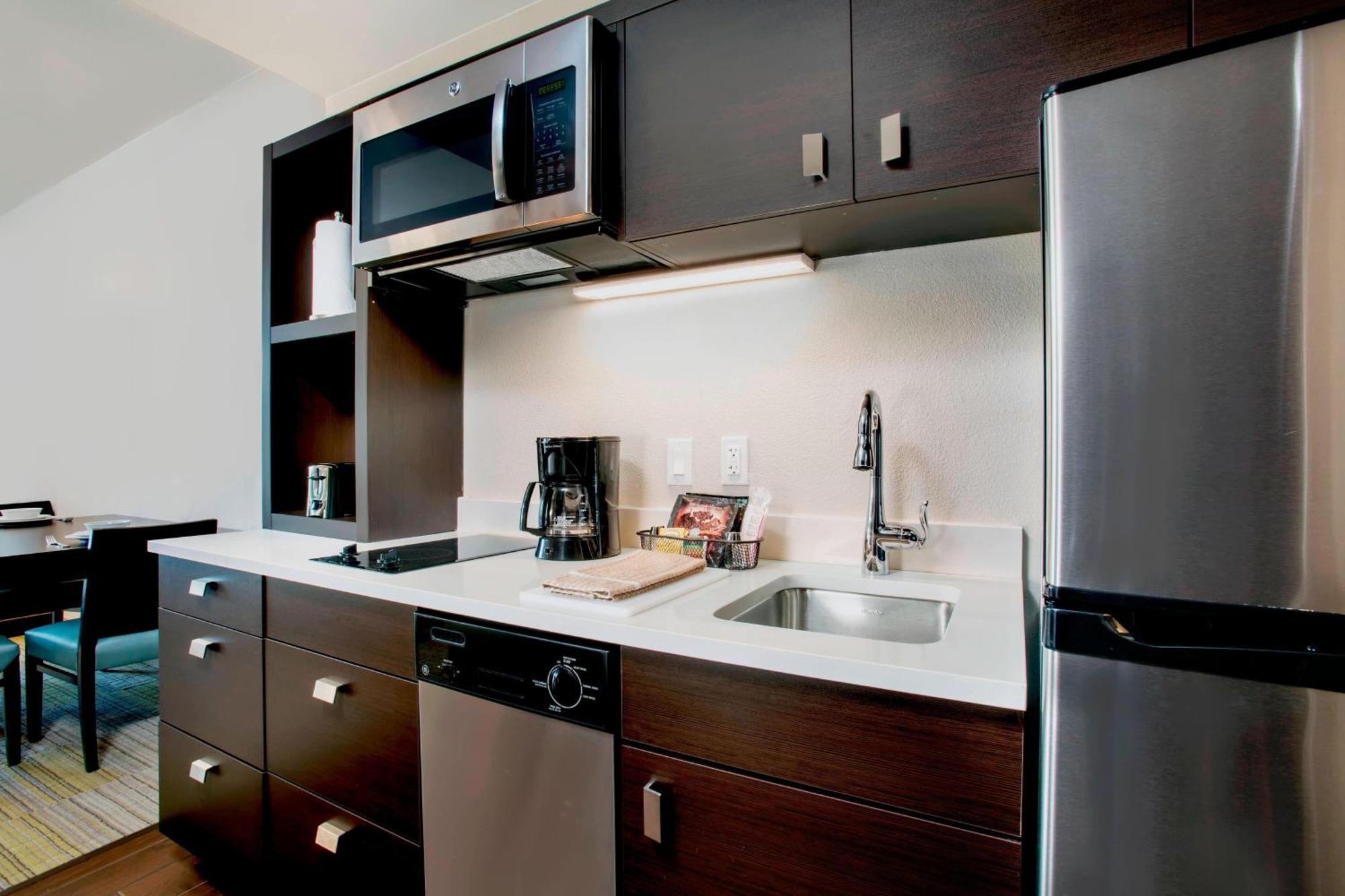 Towneplace Suites By Marriott Miami Homestead Exterior photo
